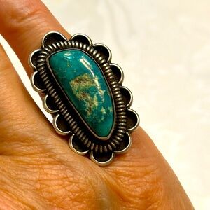 Vintage Sterling Silver Navajo Turquoise Faint Cursive Signature on back BOHO🔥